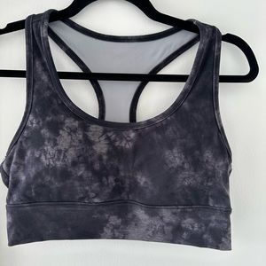 Spot bra black and white